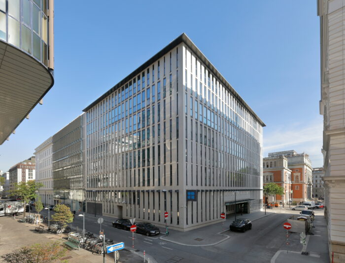 Ölpreise: Nach Iran-Angriff erwägt Opec größere Ölförderung