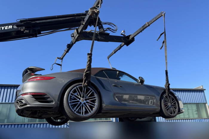 Bothel: Hochwertige Fahrzeuge sichergestellt