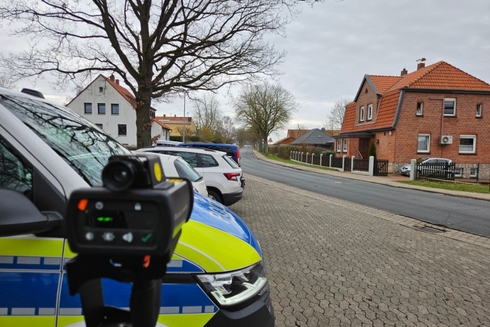 Schellerten: Geschwindigkeitskontrolle vor Garmissener Kindergarten