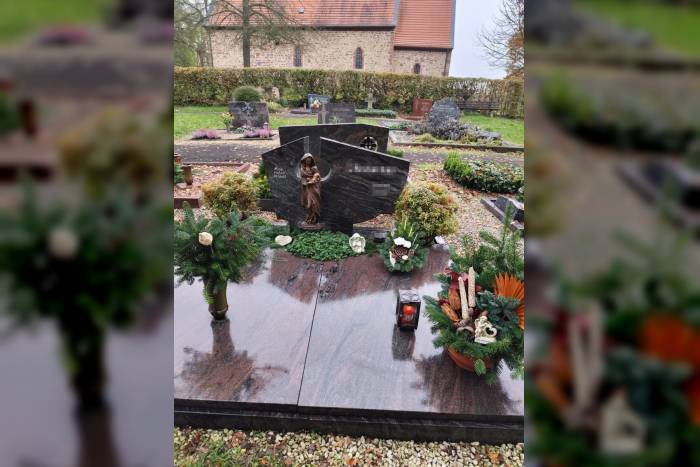 Schwalm-Eder-Kreis: Einbruch in Friedhofskapelle und Diebstahl von Bronzestatue