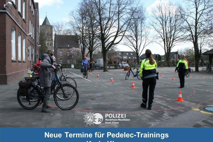 Weeze: Pedelec-Training bei Kreispolizei Kleve