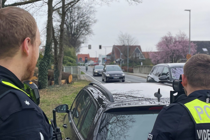 Stuhr: Verkehrsüberwachung auf Varreler Landstraße