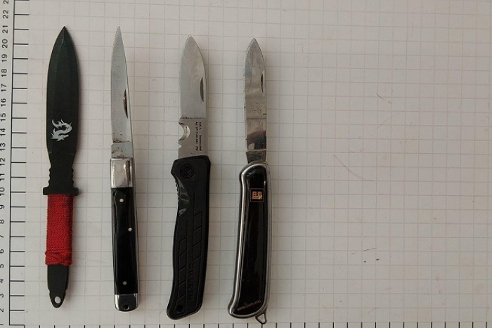 Hamm: Polizei stellt Messer sicher