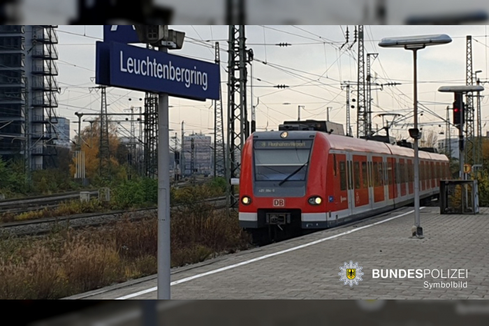 Bahnhof München Ost: Personen im Gleisbereich, Erhebliche Störungen im Bahnverkehr