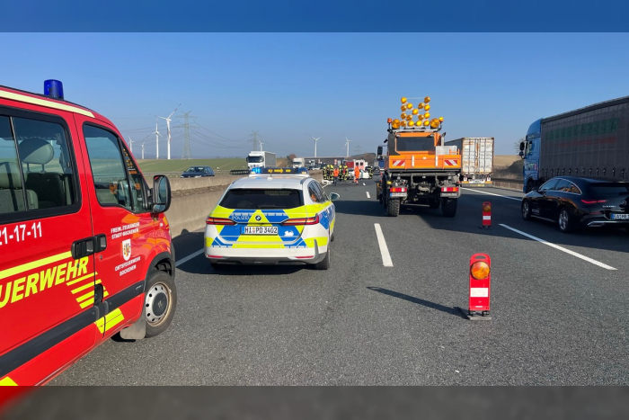Salzgitter: Verkehrsunfall auf der BAB 7 führt zu Verkehrsbehinderungen