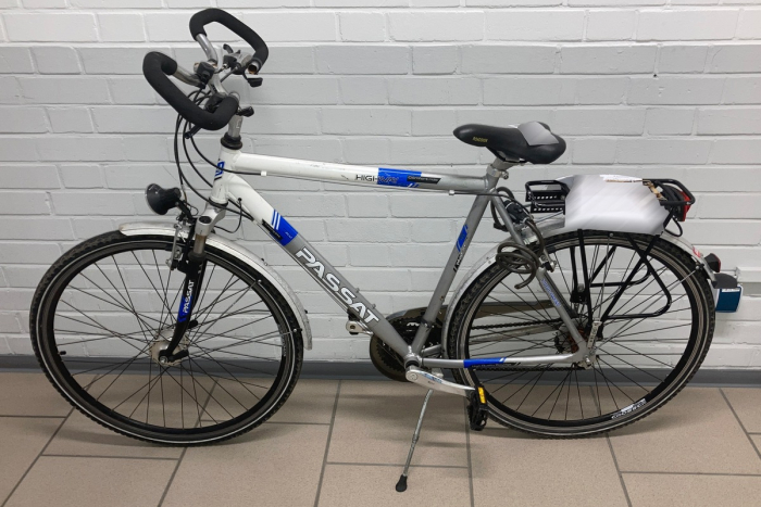 Rüsselsheim am Main: Polizei sucht Fahrradeigentümer