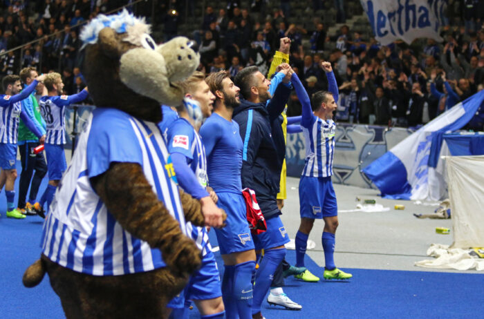 Kennet Eichhorn kehrt nach Verletzung ins Training von Hertha BSC zurück