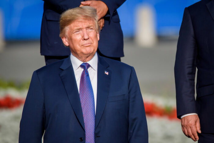 Iran und Nuklearwaffen: Trump geht auf Merz los: