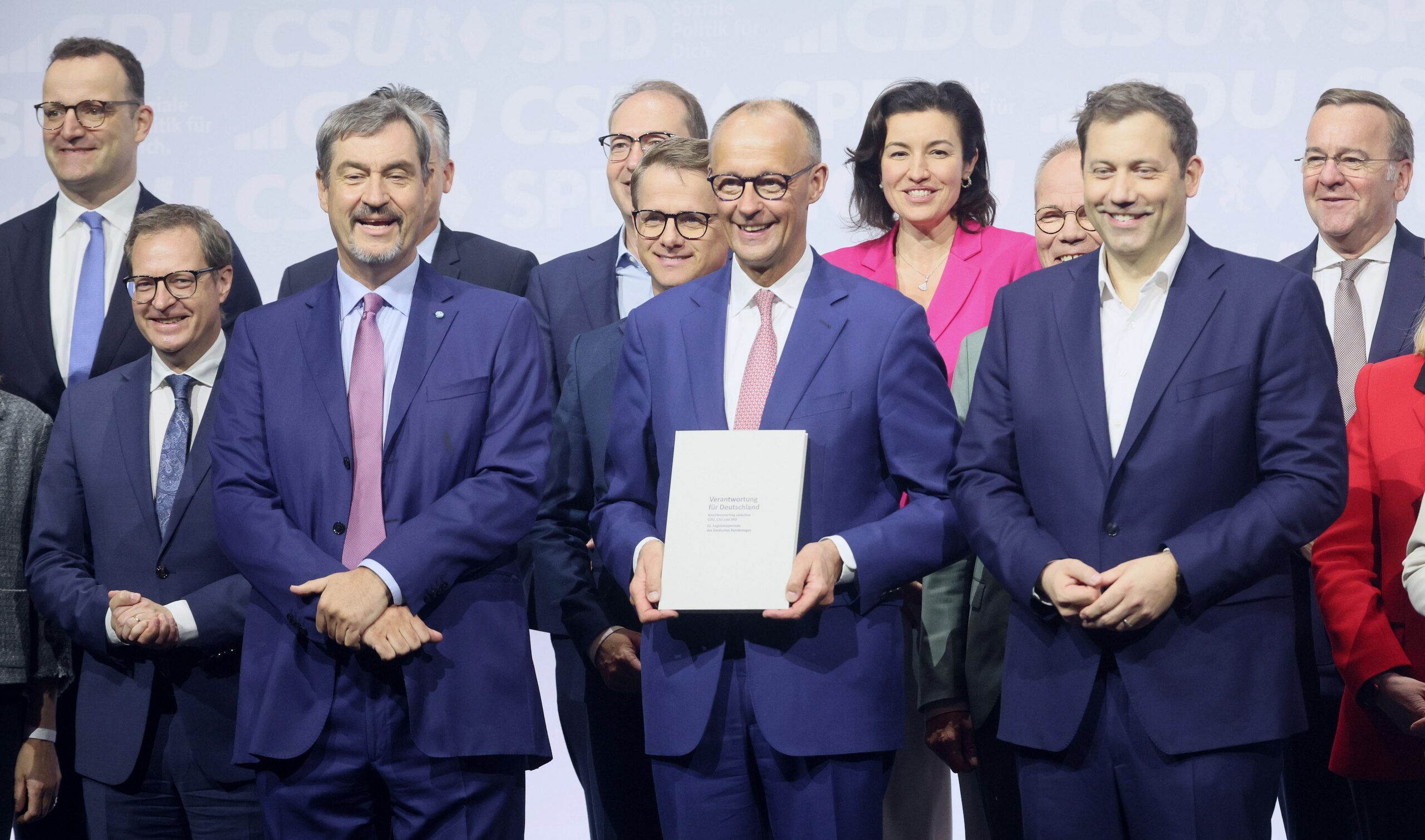 Nach BILD-Bericht: Dobrindt streicht Kanzler Merz 65.000 Euro Gehaltserhöhung