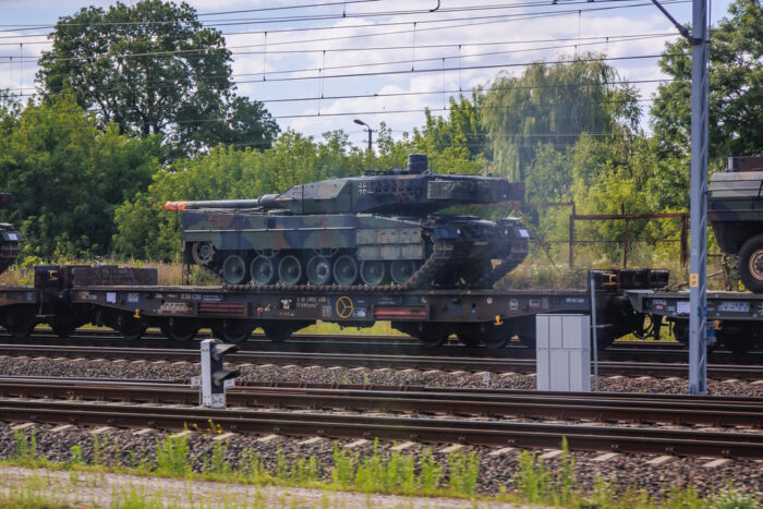 Drohnenangriffe und KI-Waffen: Heereschef: Truppenkonzentration ist ein Vernichtungsrisiko