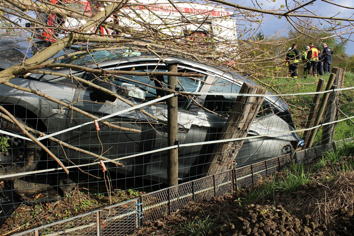 Rurich: Alleinunfall auf der B57