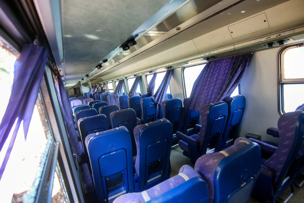 Zugunglück nahe Jakarta: Mindestens 14 Tote nach schwerer Kollision