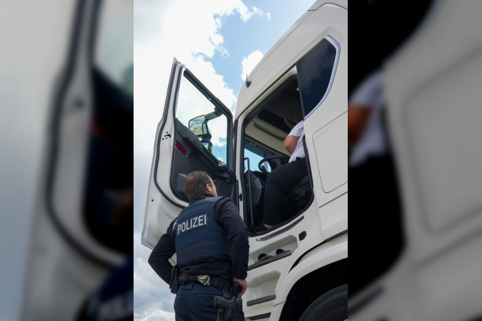 Wallerstädten: Großkontrolle im Kreis Groß-Gerau