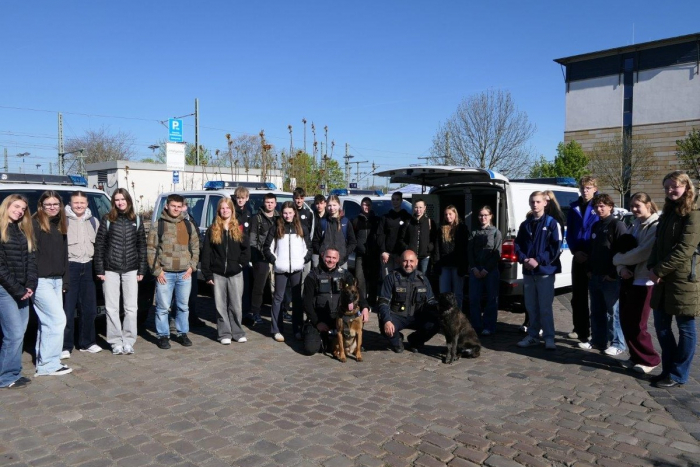 Zukunftstag bei der Bundespolizei in Magdeburg
