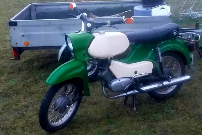 Bützow/Landkreis Rostock: Diebstahl von Simson-Kleinkrafträdern in Bützow