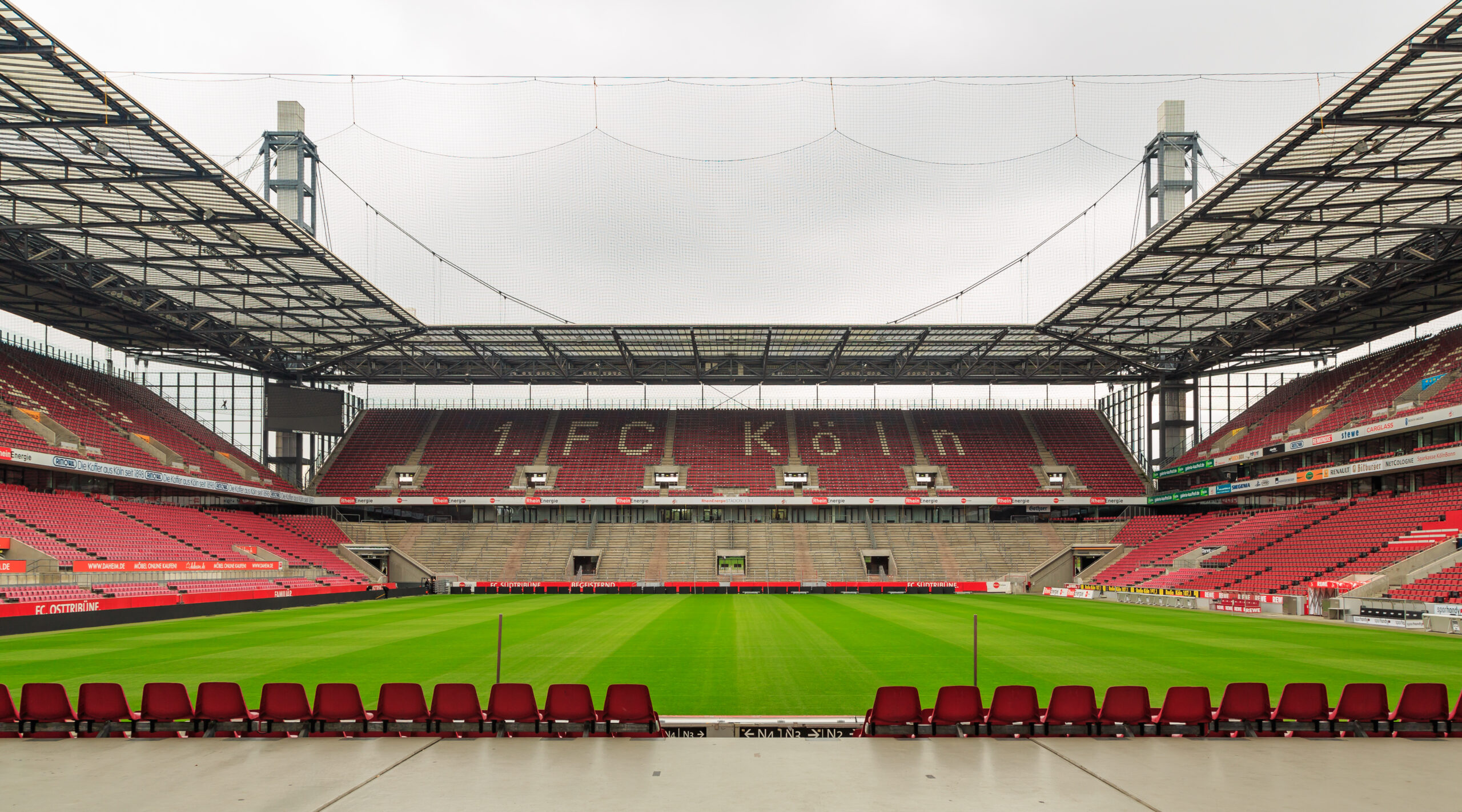 1. FC Köln erkämpft sich entscheidenden Sieg gegen Werder Bremen auf dem Weg zum Klassenerhalt