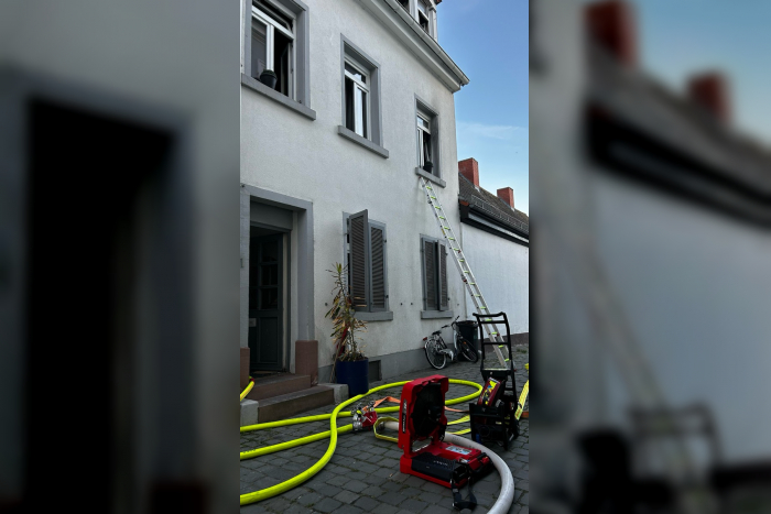 Speyer: Gebäudebrand mit Menschenrettung