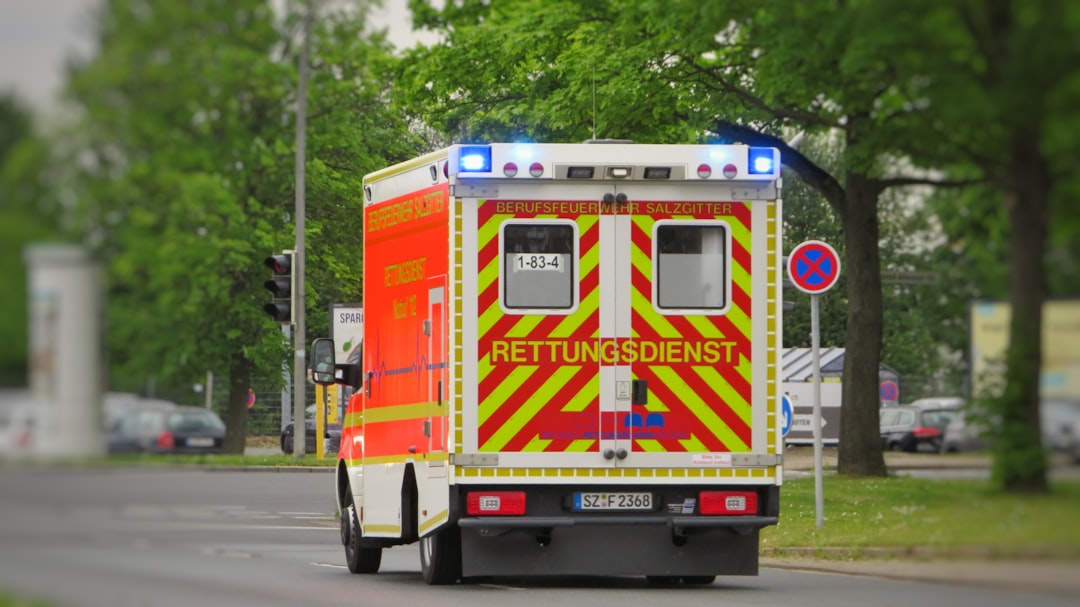 Fataler Sturz: 14-Jähriger verliert das Leben an der Ruhr