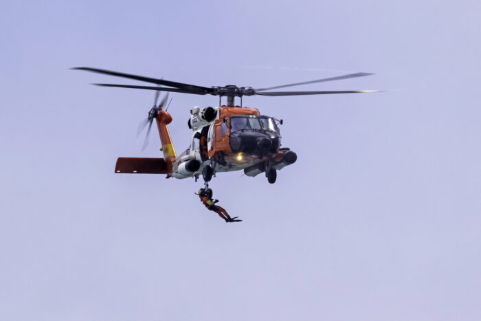 Kreuzfahrtschiff gesunken: 13 Tote geborgen
