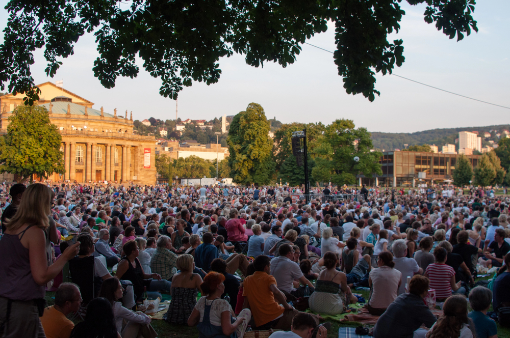 Wie die Telekom Public Viewing und Übertragungen in Gastronomiebetrieben während der WM ermöglicht – Newsflash24