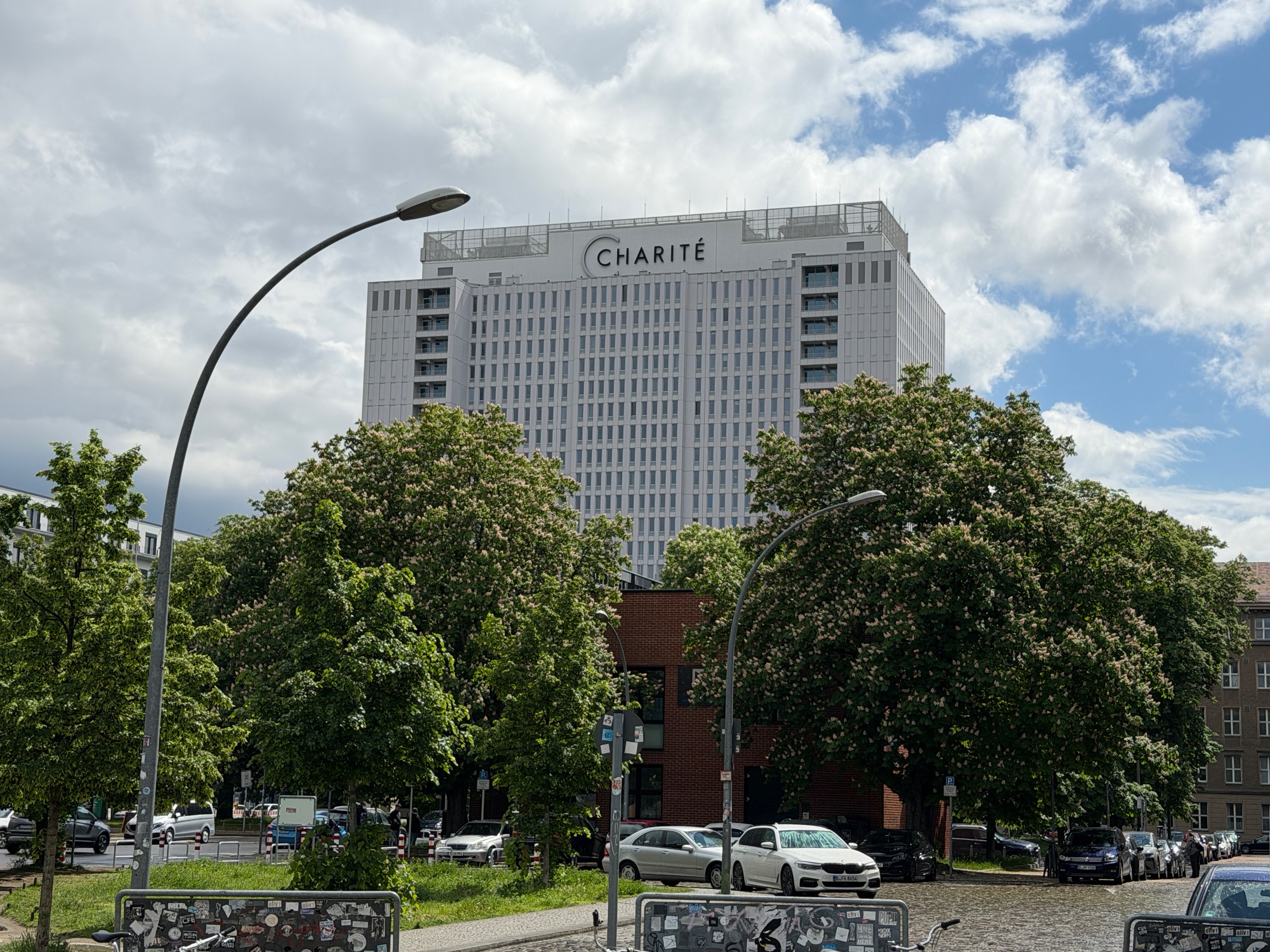 Ebola-Patient aus dem Kongo in Berliner Klinik behandelt