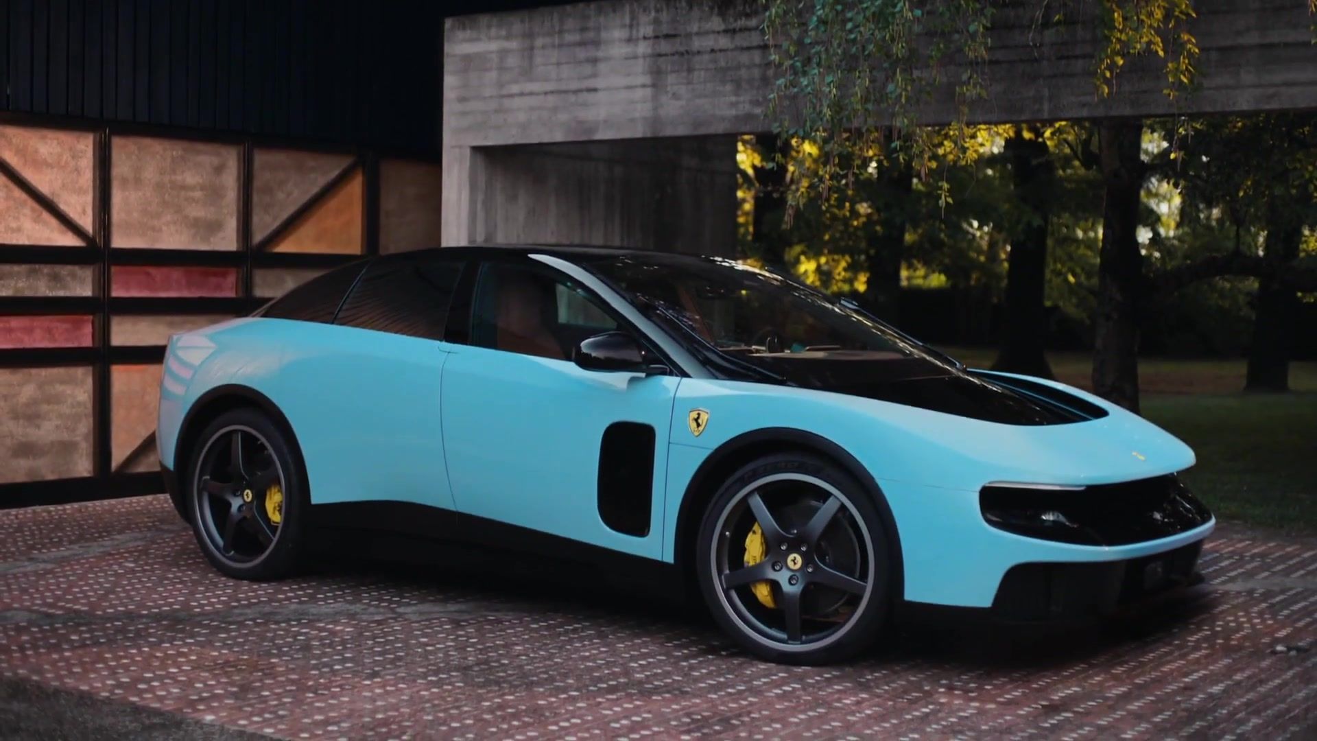 Fünf umstrittene Automodelle: Von Ferrari Luce bis Fiat Multipla im Fokus