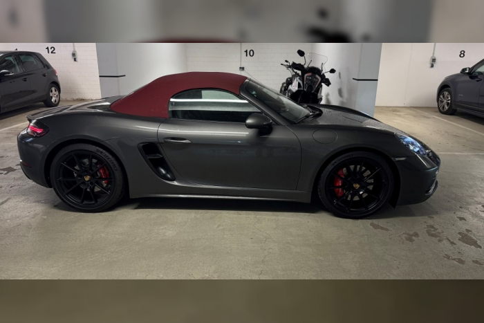 Autodiebstahl: Porsche Boxter mit auffälligem Dach entwendet