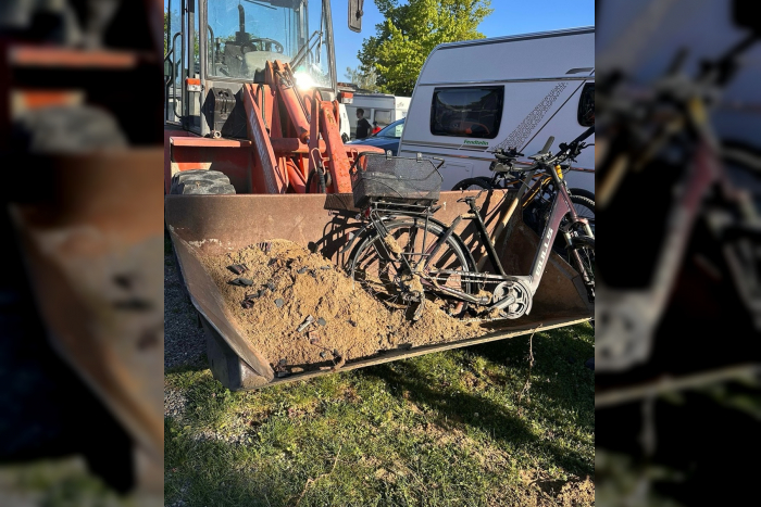 Brand E-Bike auf Campingplatz Allensbach