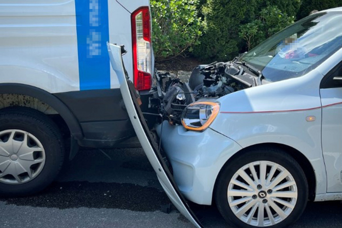 Gummersbach: Verkehrsunfall in Strombach