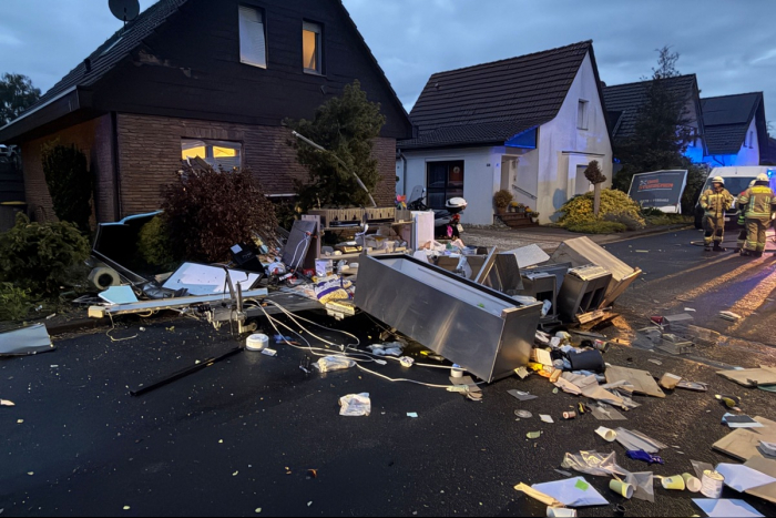 Goch: Explosion zerstört Imbisswagen