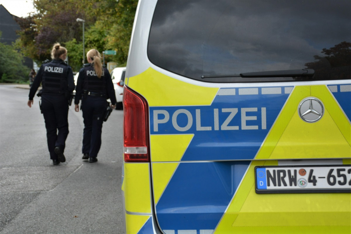 Auto gestohlen: Polizei sucht Hinweise