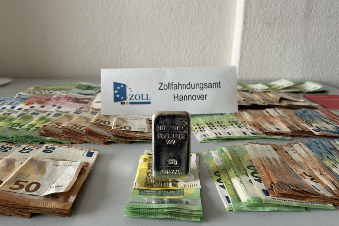 Hannover: ZOLLaktion gegen illegalen Zigarettenhandel in Sachsen-Anhalt
