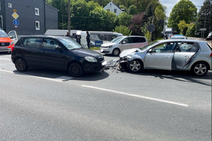 Kobeshofen: Verkehrsunfall in Hückeswagen