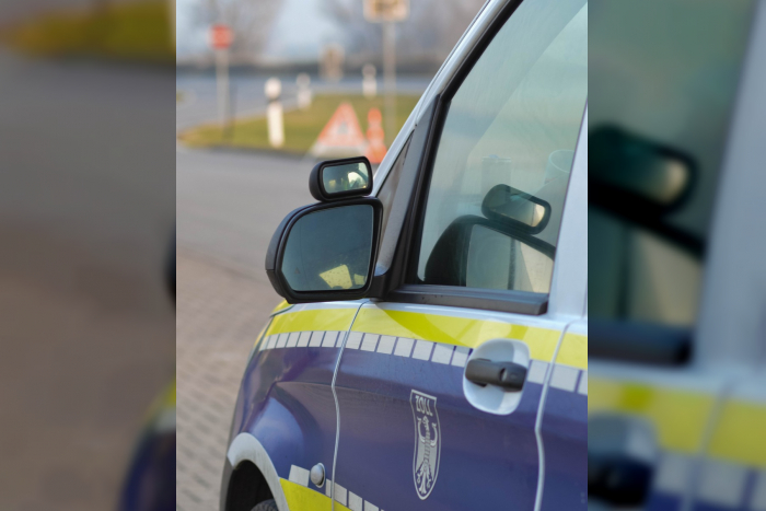 Stralsund: Zoll prüft Kurier-, Express- und Paketbranche