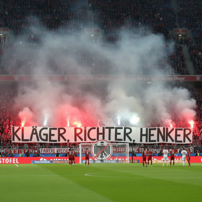 Massiver Fanprotest gegen den DFB bei Pokalfinale