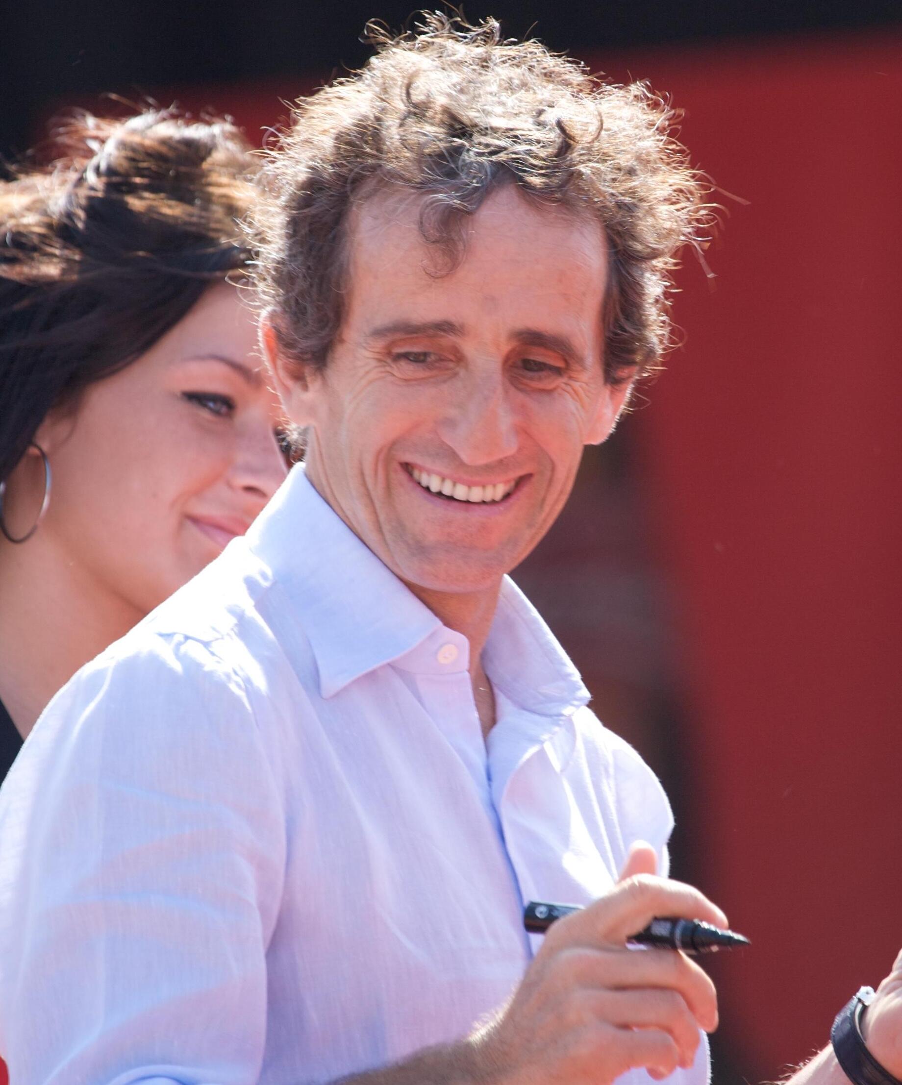 Alain Prost wird bei Überfall in seiner Villa verletzt und um Wertgegenstände gebracht