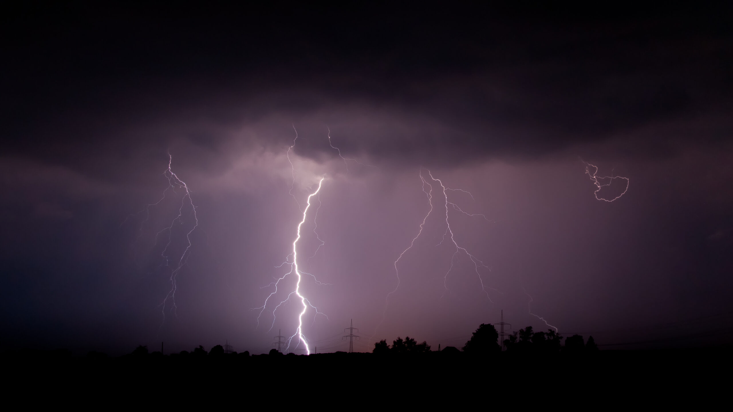 Aufkommende Gewitter und Starkregen: Wetterumschwung nach der Hitzewelle