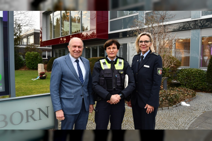 Hamburg: Neue Bezirksdienstbeamtin in Paderborn