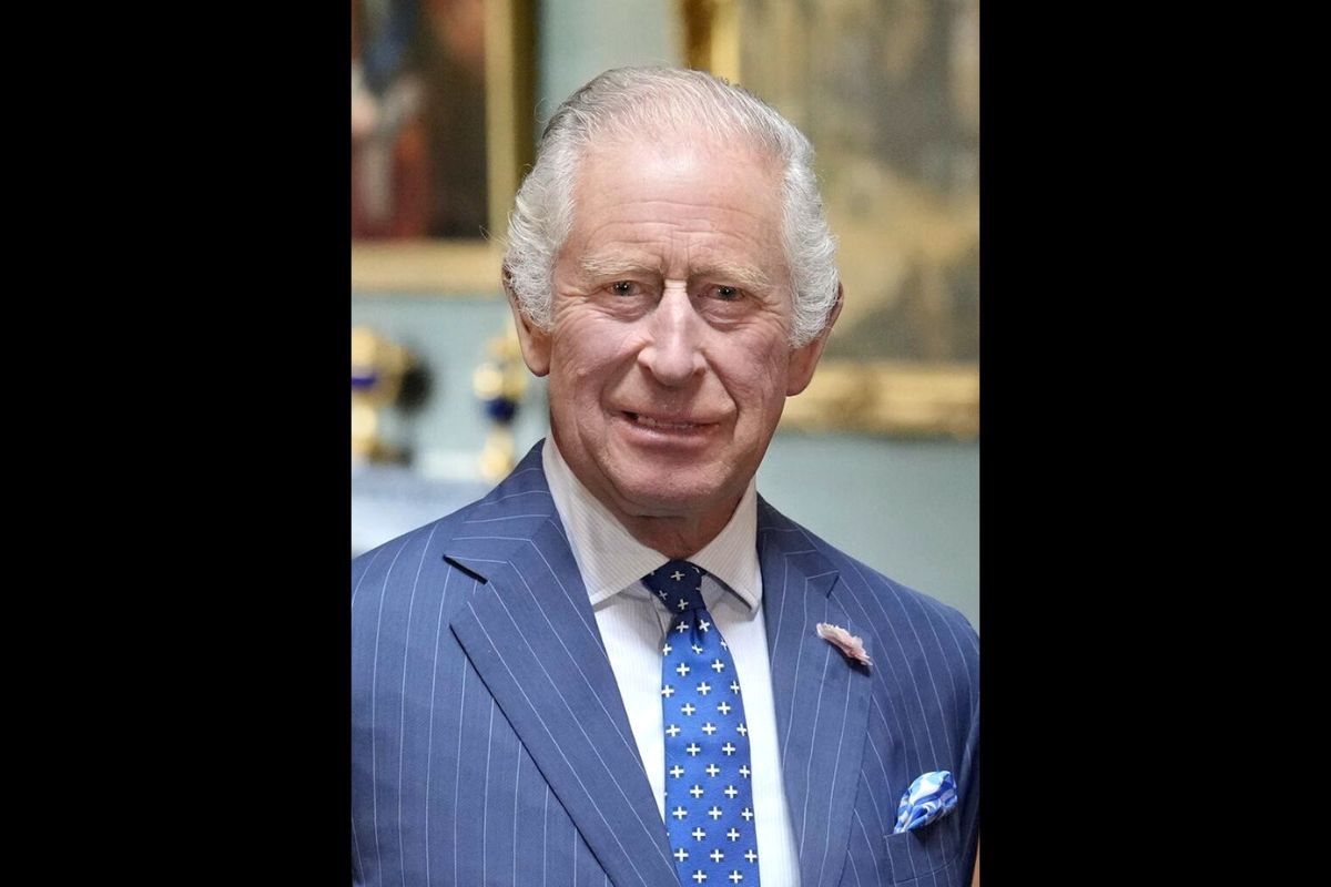 König Charles III. äußert Umzugsgedanken: Steuererklärung gibt Einblicke in Wohnsitzpläne.