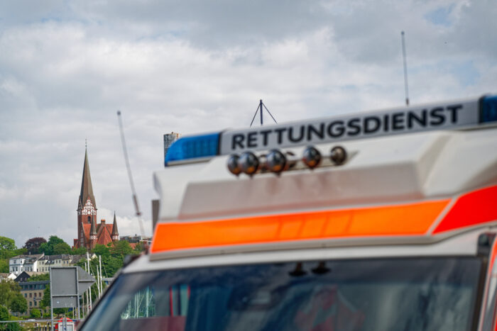 Drei Männer nach Badeunfällen im Rhein tot geborgen