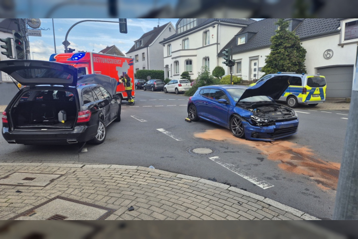 Sprockhövel: Zwei Verletzte nach Verkehrsunfall