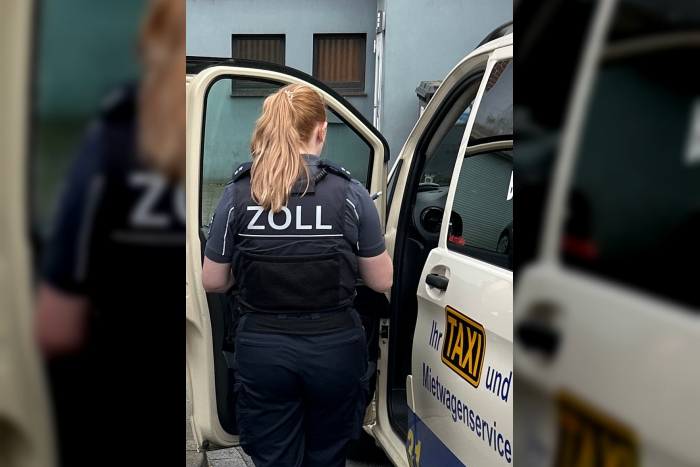 Herford: Mindestlohnkontrollen im Taxi- und Mietwagengewerbe