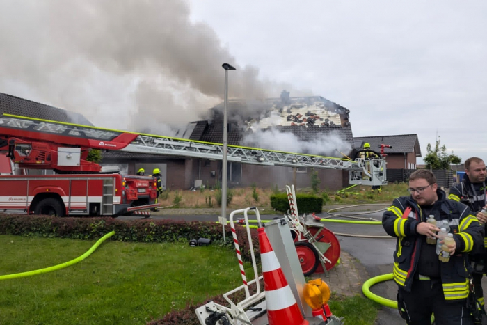 Brand Wohnhaus: Feuerwehreinsatz in Höngen