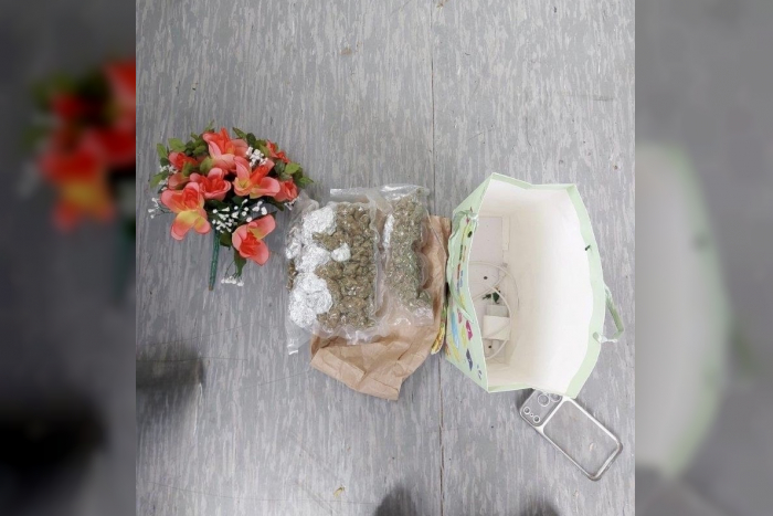 München: Tarnung mit Blumenstrauß – Bundespolizei stellt Cannabis sicher