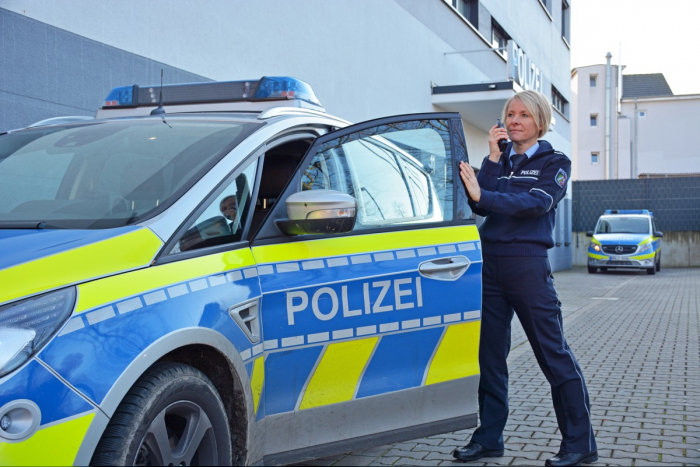 Gestohlener Toyota RAV4: Polizei sucht Hinweise