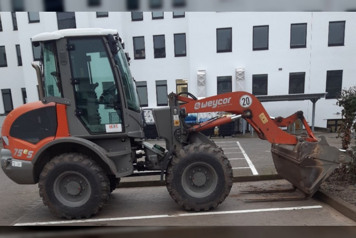 Hannover: Radlader von Baustelle entwendet in Vahrenheide