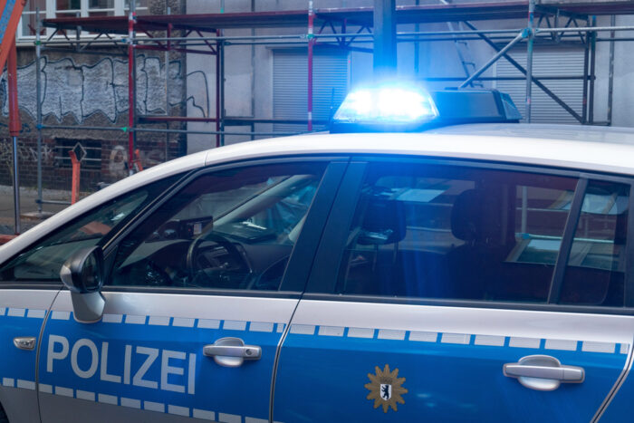 Geiselnahme in Supermarkt beendet: Täter überwältigt, Geisel befreit