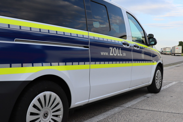 Bielefeld: Illegale Tabakwaren in Herforder Kiosk sichergestellt