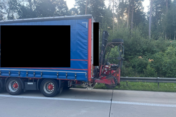 Berlin: Verkehrsunfall auf der A9