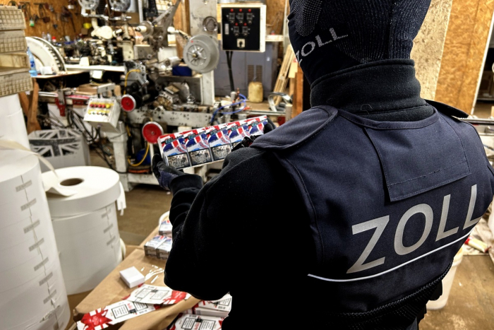 Haldensleben: Illegale Zigarettenproduktion aufgedeckt